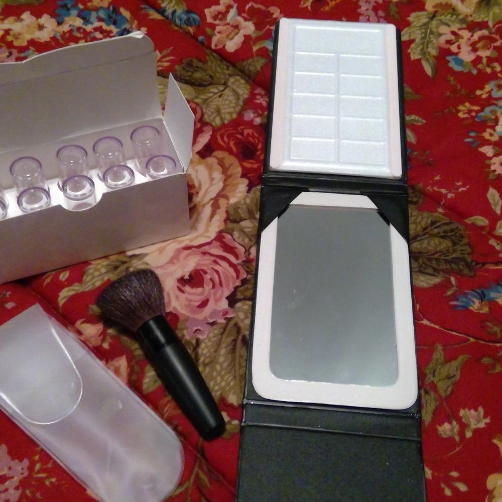 Mary Kay Accessories